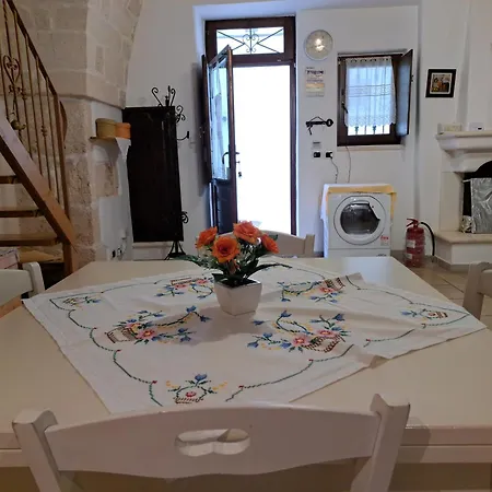 Casa Debora بيت للعطل أوستوني