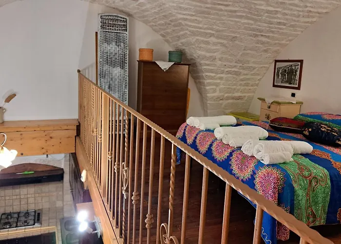 Casa Debora 펜션 오스투니